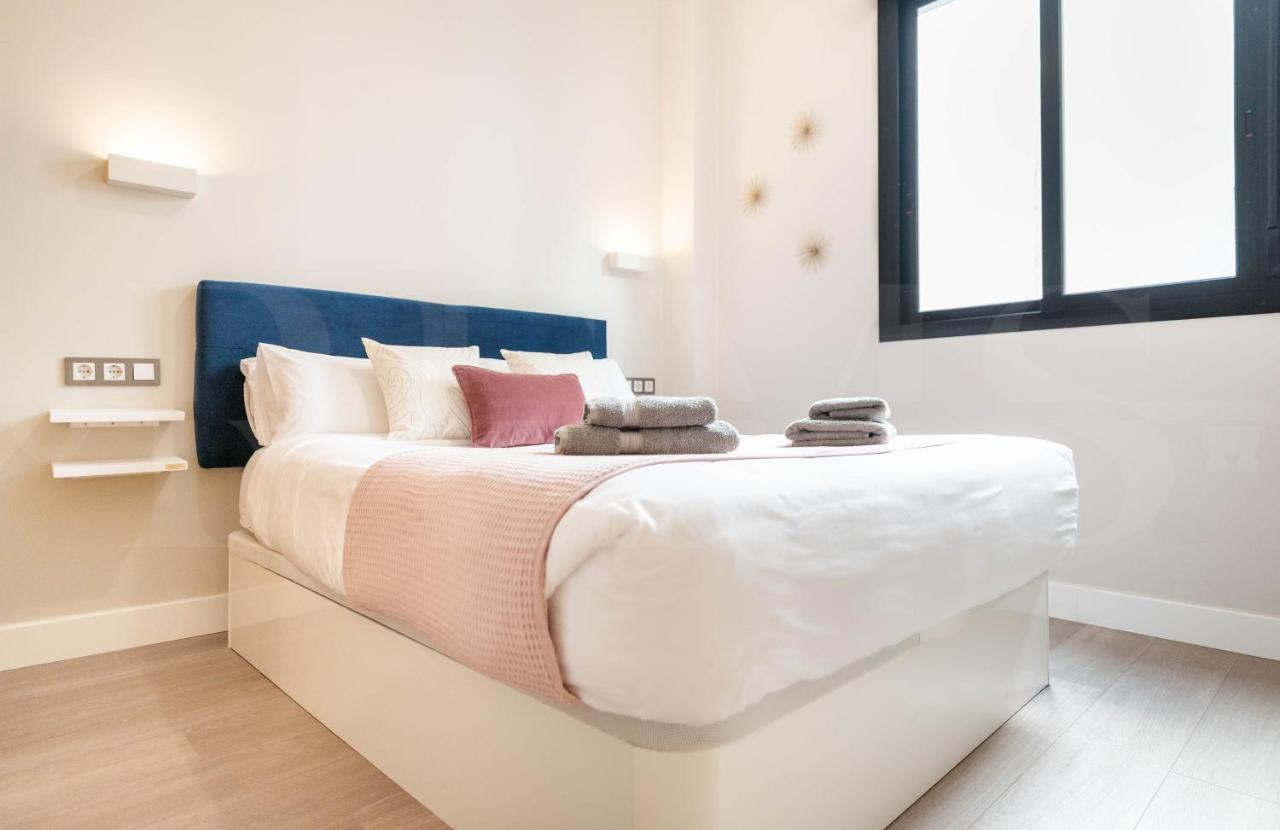Cozy Apartment With Parking In The Center By Rems Malaga Ngoại thất bức ảnh