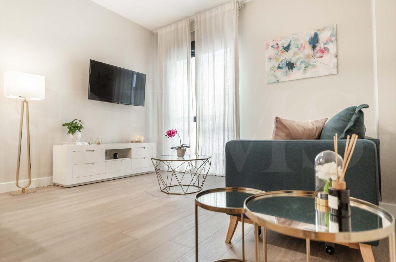 Cozy Apartment With Parking In The Center By Rems Malaga Ngoại thất bức ảnh